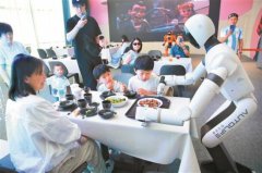 “五一”假期深圳机械人使用场景遍地开花
